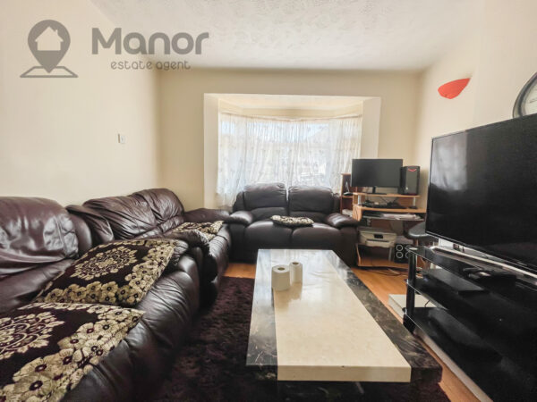 Philip Road, Rainham, RM13 8LU