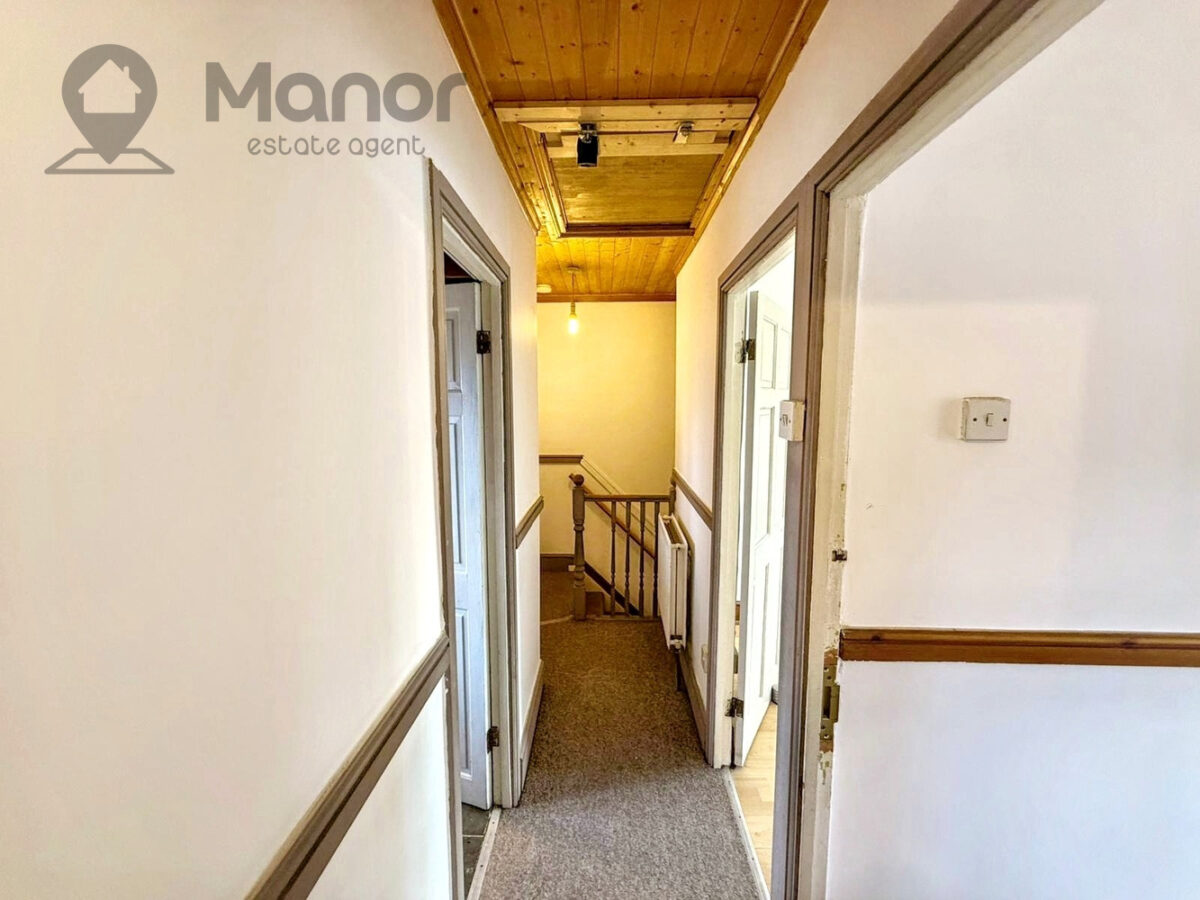 Barnstaple Road, Romford, RM3 7TH