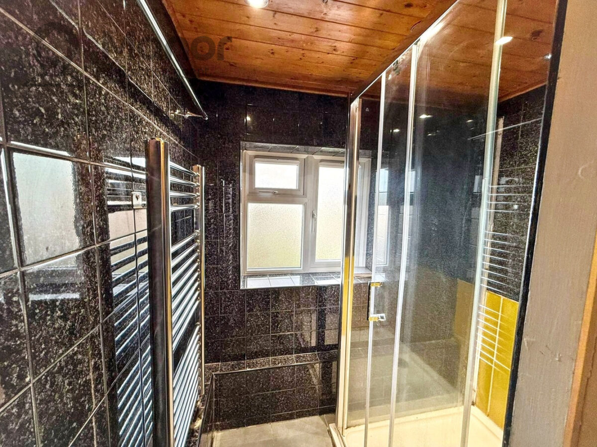 Barnstaple Road, Romford, RM3 7TH