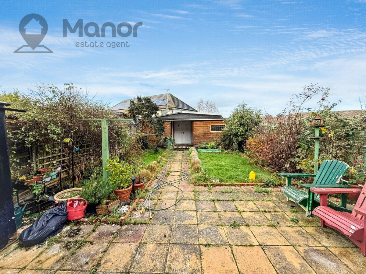 Barnstaple Road, Romford, RM3 7TH