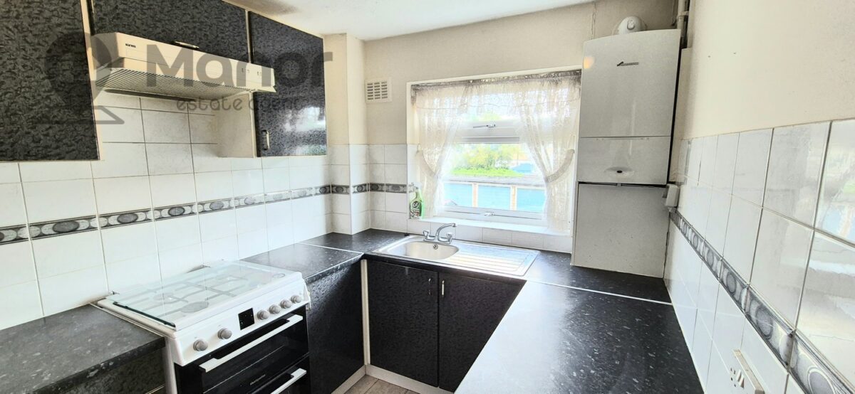 The Coppins, Chadwell Avenue, Romford, RM6 4QL