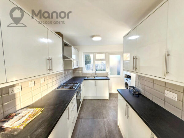 Glenmore Way, Barking, IG11 0LY