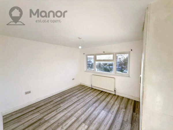 Glenmore Way, Barking, IG11 0LY