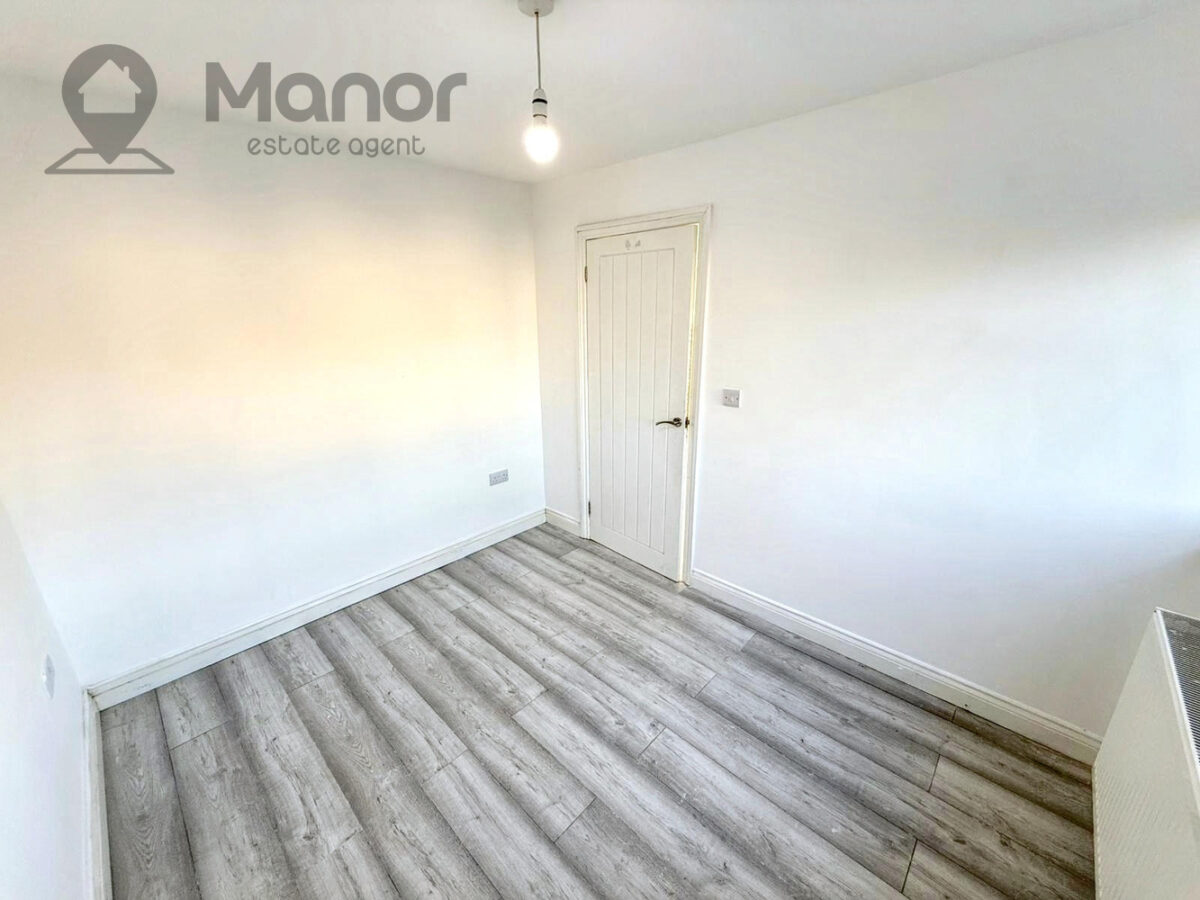 Glenmore Way, Barking, IG11 0LY