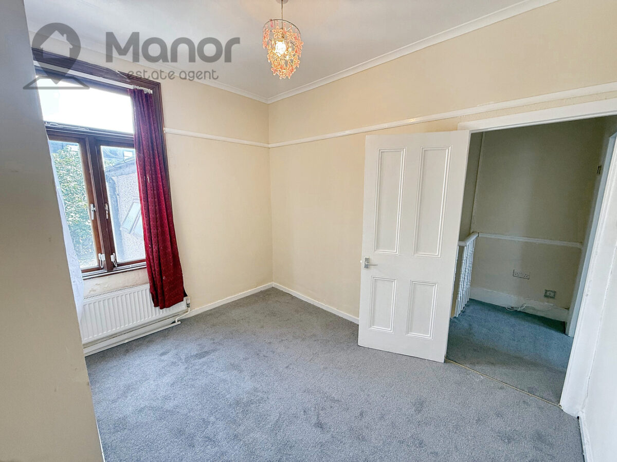 Rixsen Road, Manor Park, E12 6RN