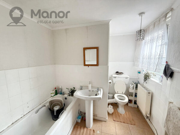Alfred Prior House, Grantham Road, Manor Park, E12 5NA