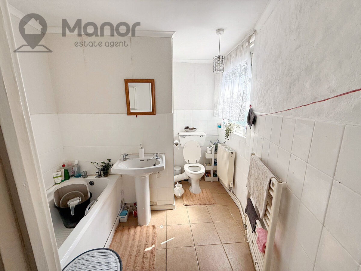 Alfred Prior House, Grantham Road, Manor Park, E12 5NA