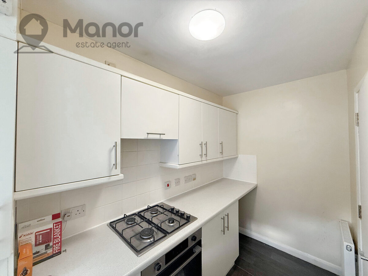 Putney Gardens, Chadwell Heath, RM6 4FF