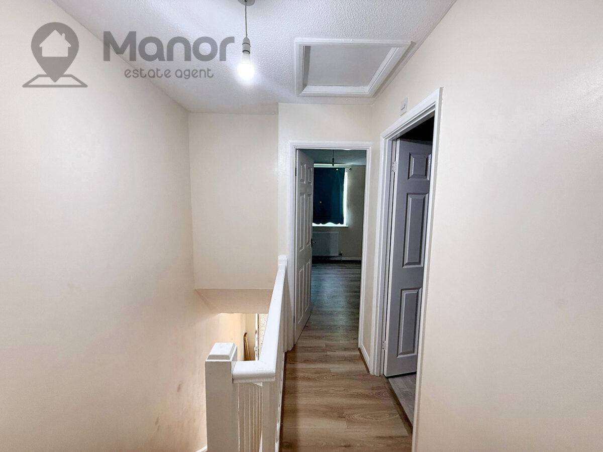 Putney Gardens, Chadwell Heath, RM6 4FF
