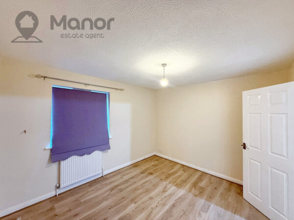 Putney Gardens, Chadwell Heath, RM6 4FF