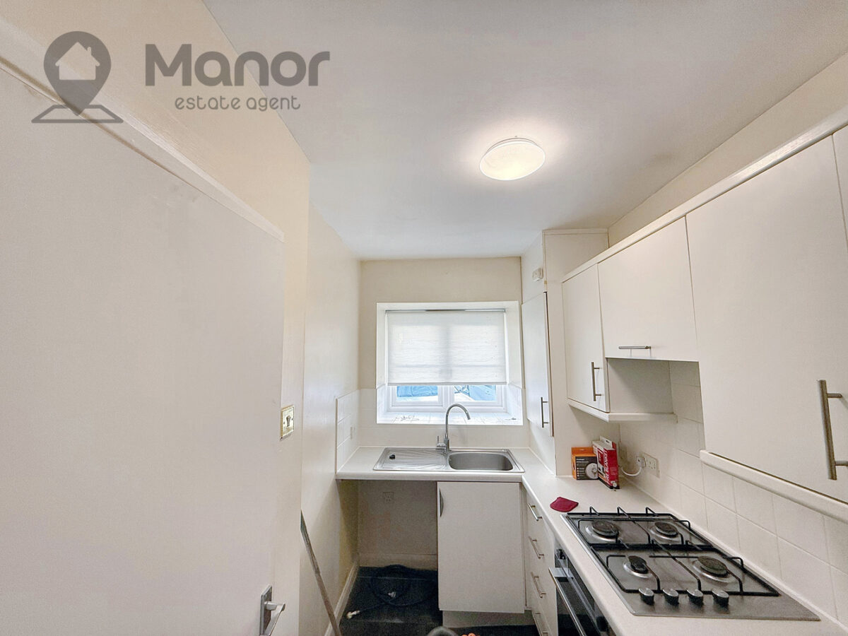 Putney Gardens, Chadwell Heath, RM6 4FF