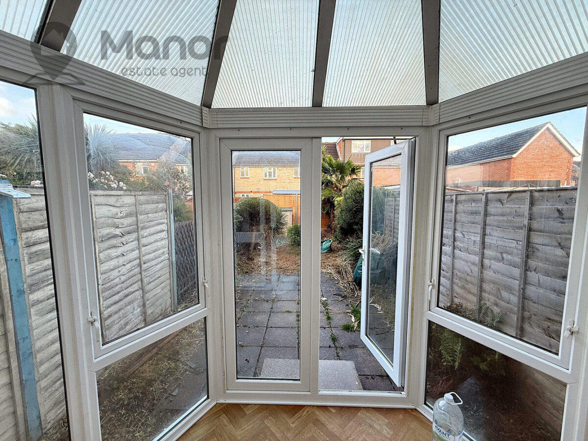 Putney Gardens, Chadwell Heath, RM6 4FF