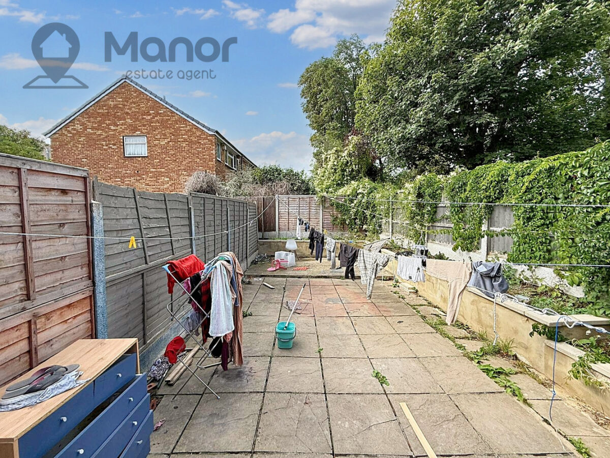 St. Winefride's Avenue, Manor Park, E12 6HQ