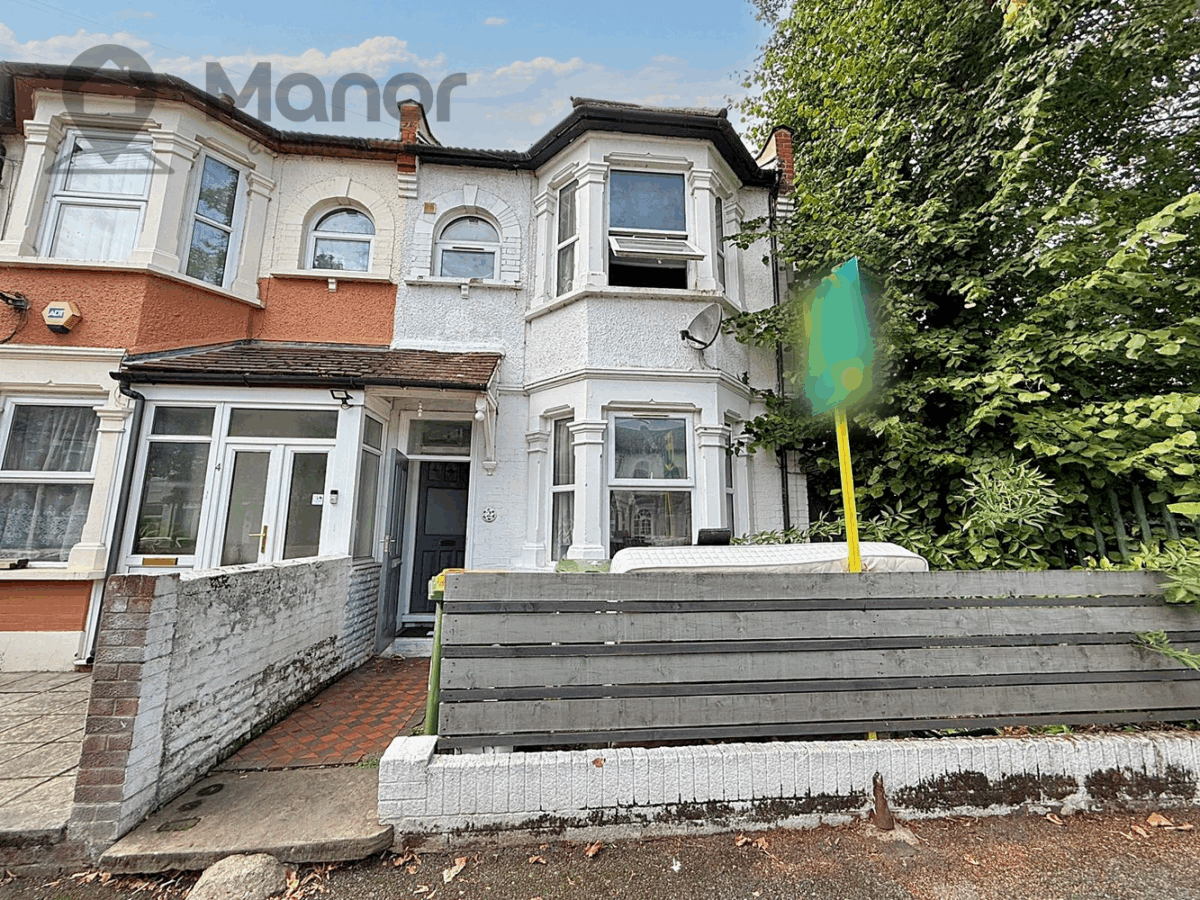 St. Winefride's Avenue, Manor Park, E12 6HQ