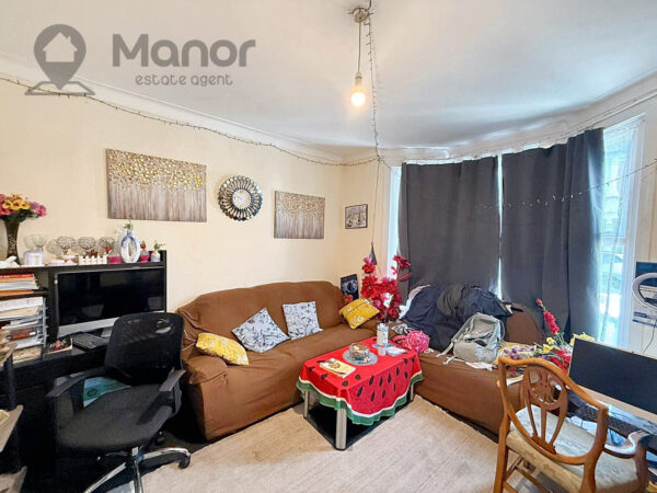 Eighth Avenue, Manor Park, E12 5JN