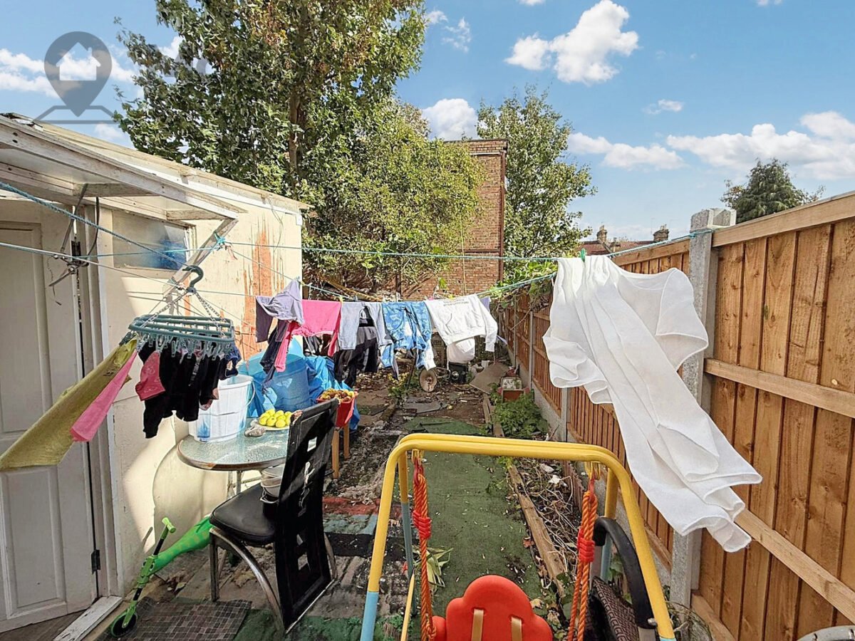 Eighth Avenue, Manor Park, E12 5JN