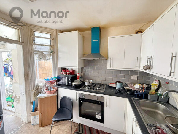Eighth Avenue, Manor Park, E12 5JN
