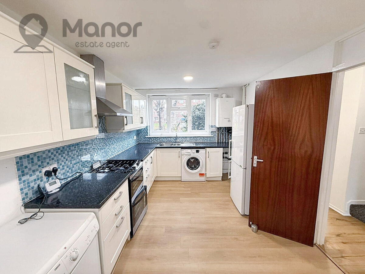 Gainsborough Avenue, Manor Park, E12 6JL