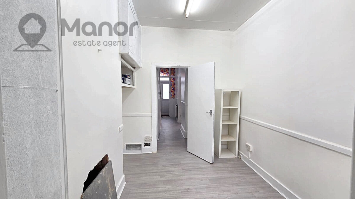 Central Park Road, East Ham, E6 3AD