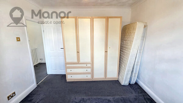 Cedar Road, Romford, RM7 7JR