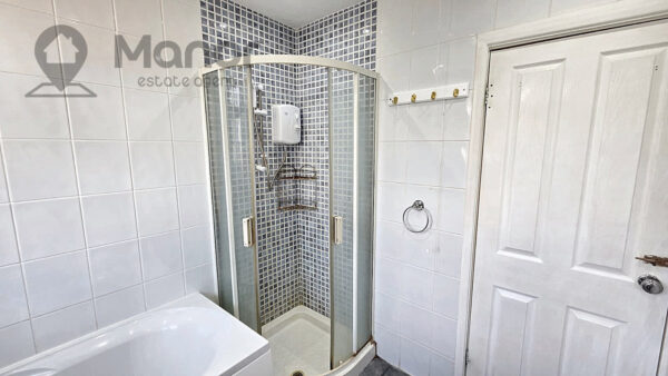 Cedar Road, Romford, RM7 7JR