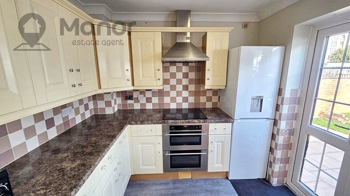 Cedar Road, Romford, RM7 7JR