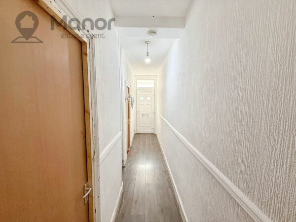 Roman Road, Ilford, IG1 2PA