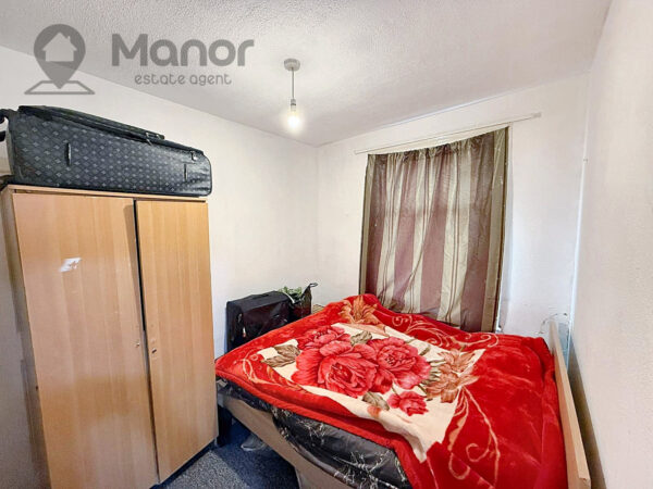 Roman Road, Ilford, IG1 2PA