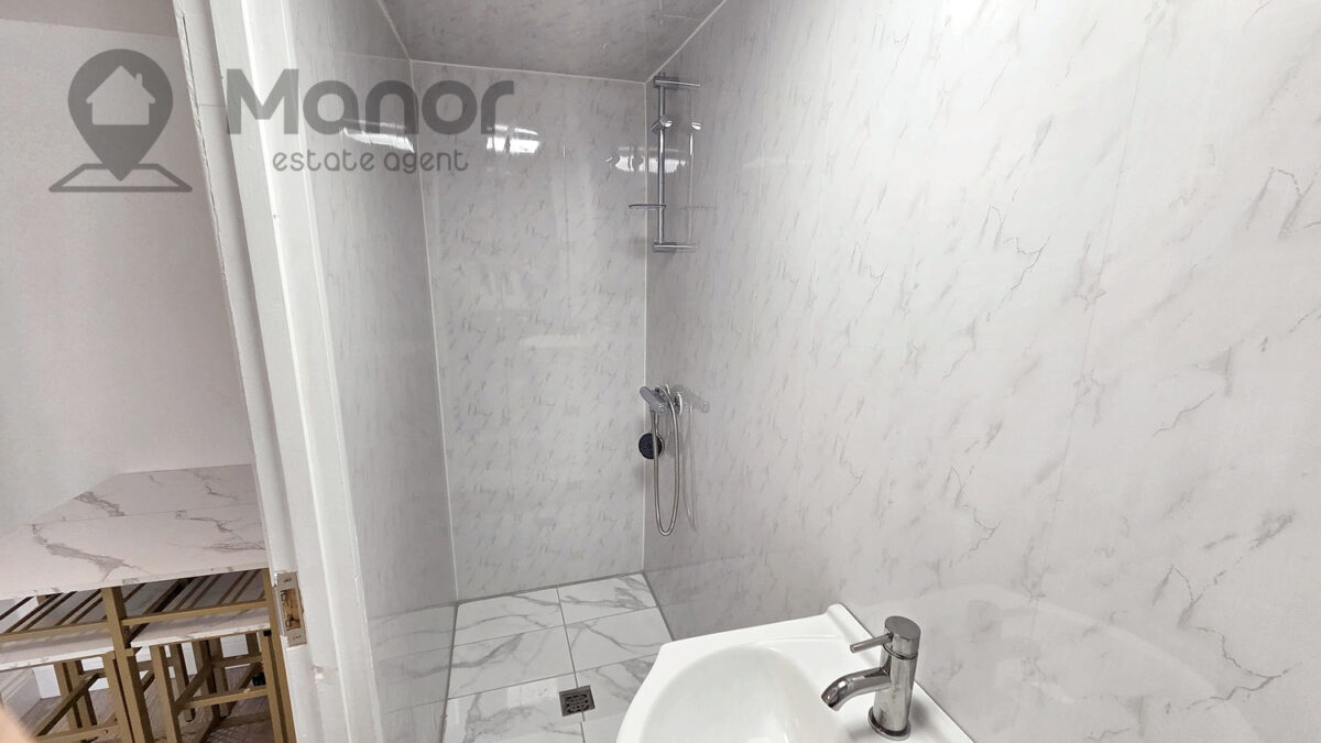 Chesterford Road, Manor Park, E12 6LB