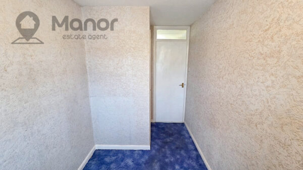 Sussex Close, Ilford, IG4 5DP