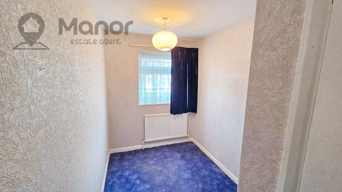 Sussex Close, Ilford, IG4 5DP