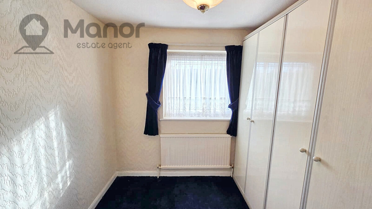 Sussex Close, Ilford, IG4 5DP