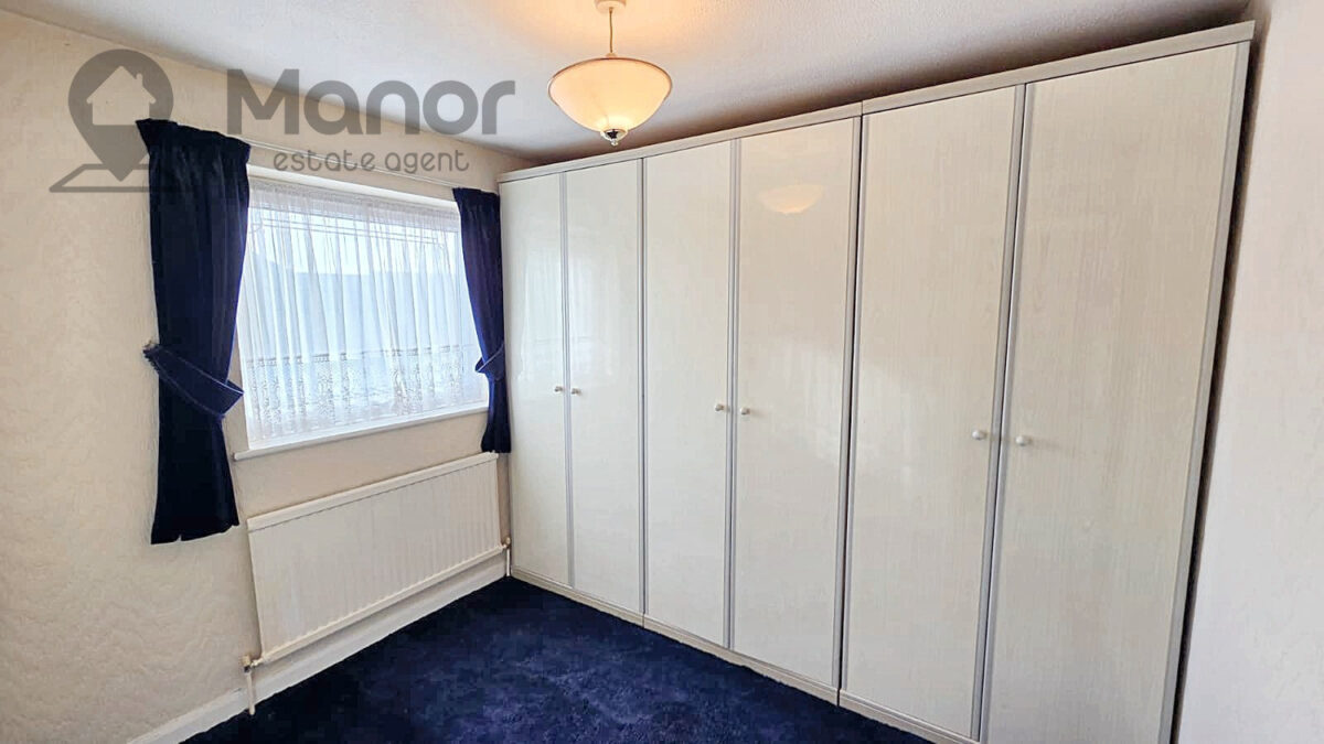 Sussex Close, Ilford, IG4 5DP