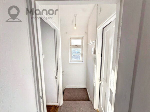 Comyns Road, Dagenham, RM9 6PB