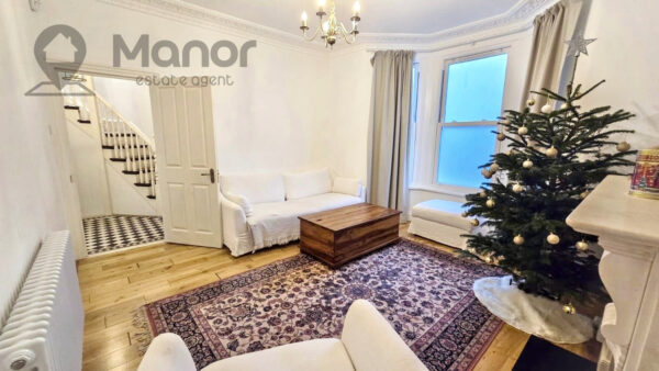 Essex Road, Manor Park, E12 6QR