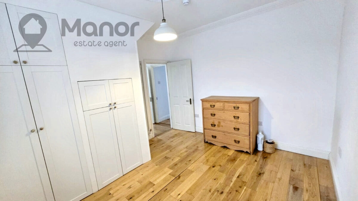 Essex Road, Manor Park, E12 6QR