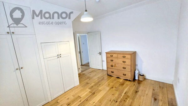 Essex Road, Manor Park, E12 6QR