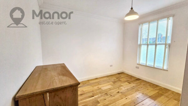 Essex Road, Manor Park, E12 6QR