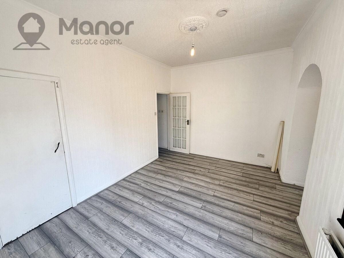 Leigh Road, East Ham, E6 2AR