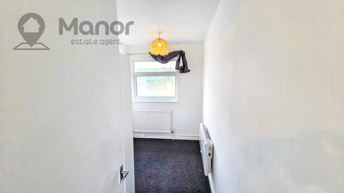 Sussex Close, Ilford, IG4 5DP