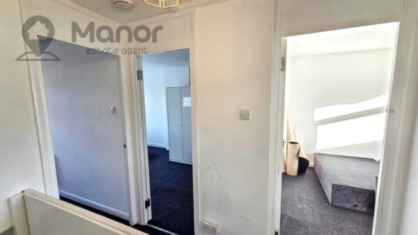 Sussex Close, Ilford, IG4 5DP