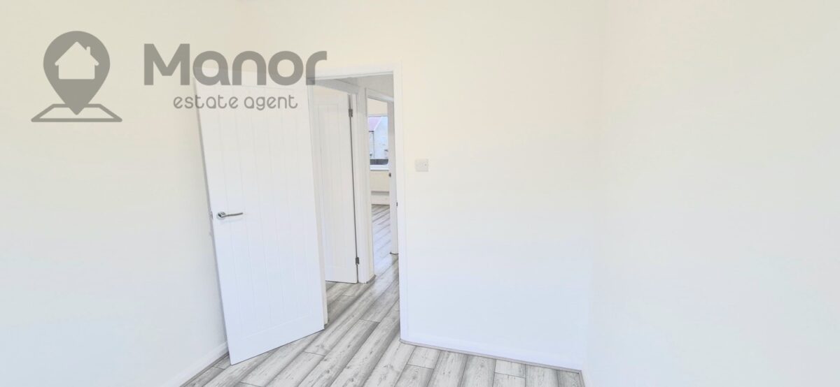 Brooks Mansions, Green Lane, Goodmayes, IG3 9RU