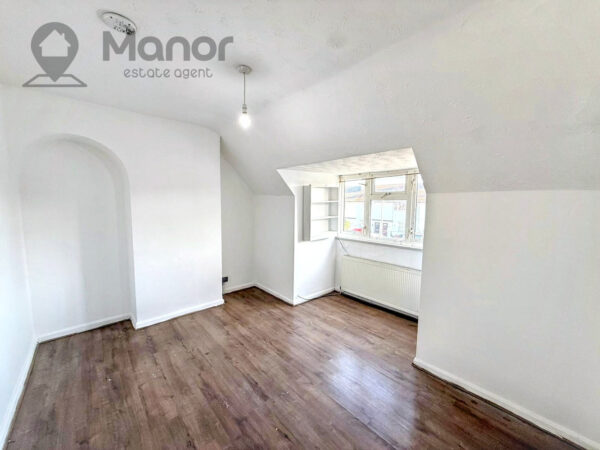 Comyns Road, Dagenham, RM9 6PB