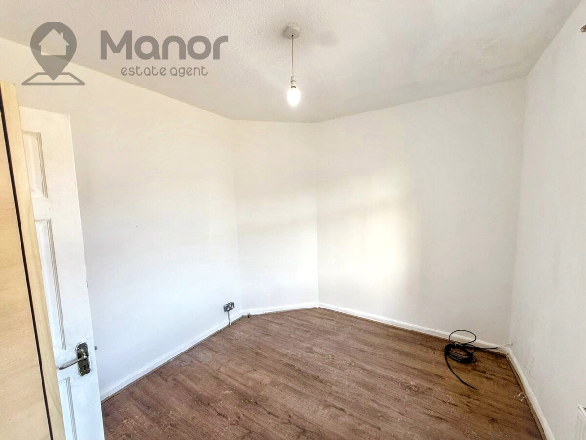 Comyns Road, Dagenham, RM9 6PB