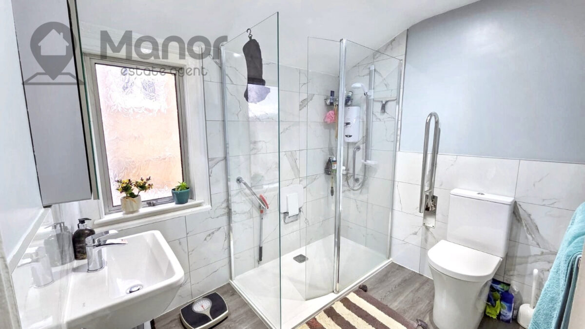 Little Ilford Lane, Manor Park, E12 5PW