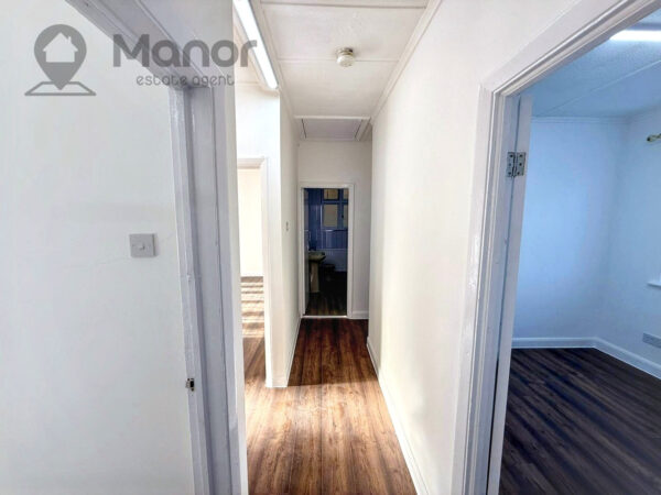 Clayhall Avenue, Clayhall, IG5 0NY