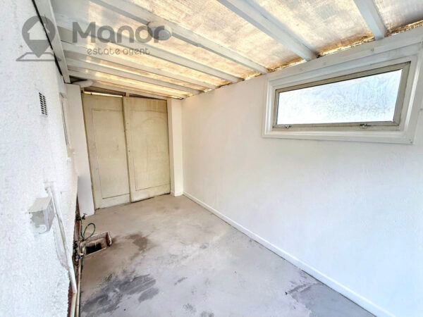 Clayhall Avenue, Clayhall, IG5 0NY