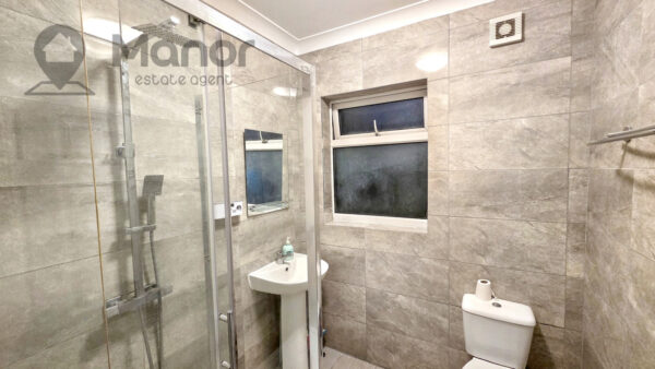 Whites Avenue, Newbury Park, IG2 7PJ