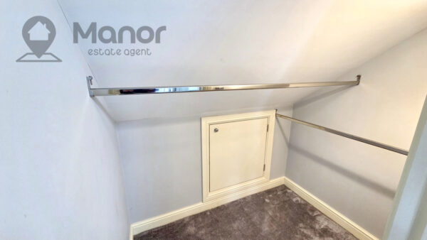 Geoffrey Avenue, Harold Wood, RM3 0YH