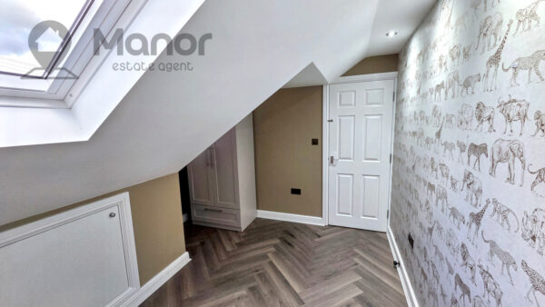 Geoffrey Avenue, Harold Wood, RM3 0YH